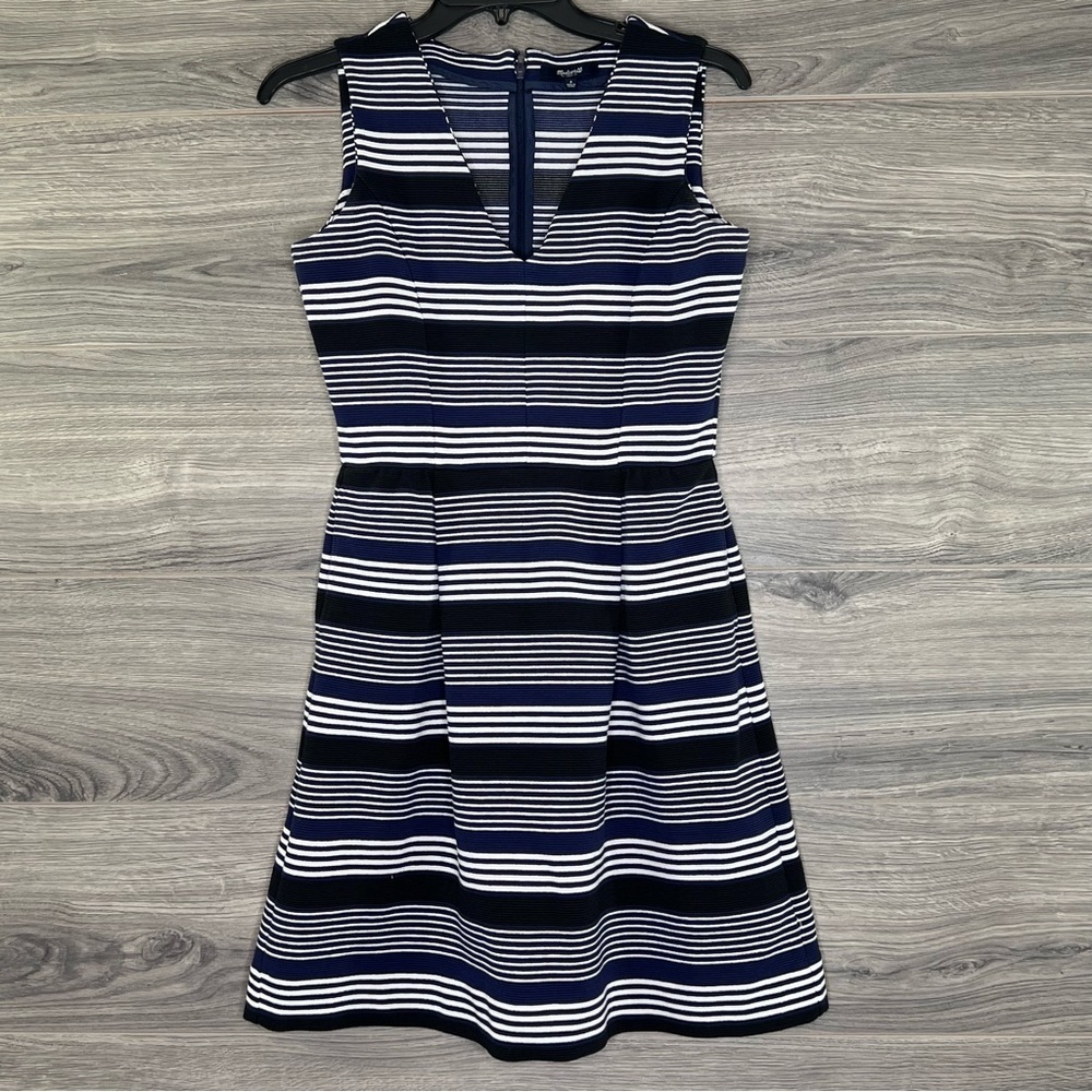 Madewell Gallerist Ponte V-Neck Dress Blue White Women’s size Small